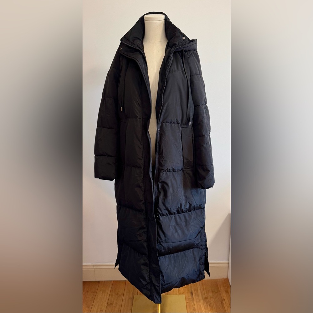 Zara Women's Black Long Down Hooded Puffer Coat - Water/Wind Res - Size: M - Picture 5 of 14